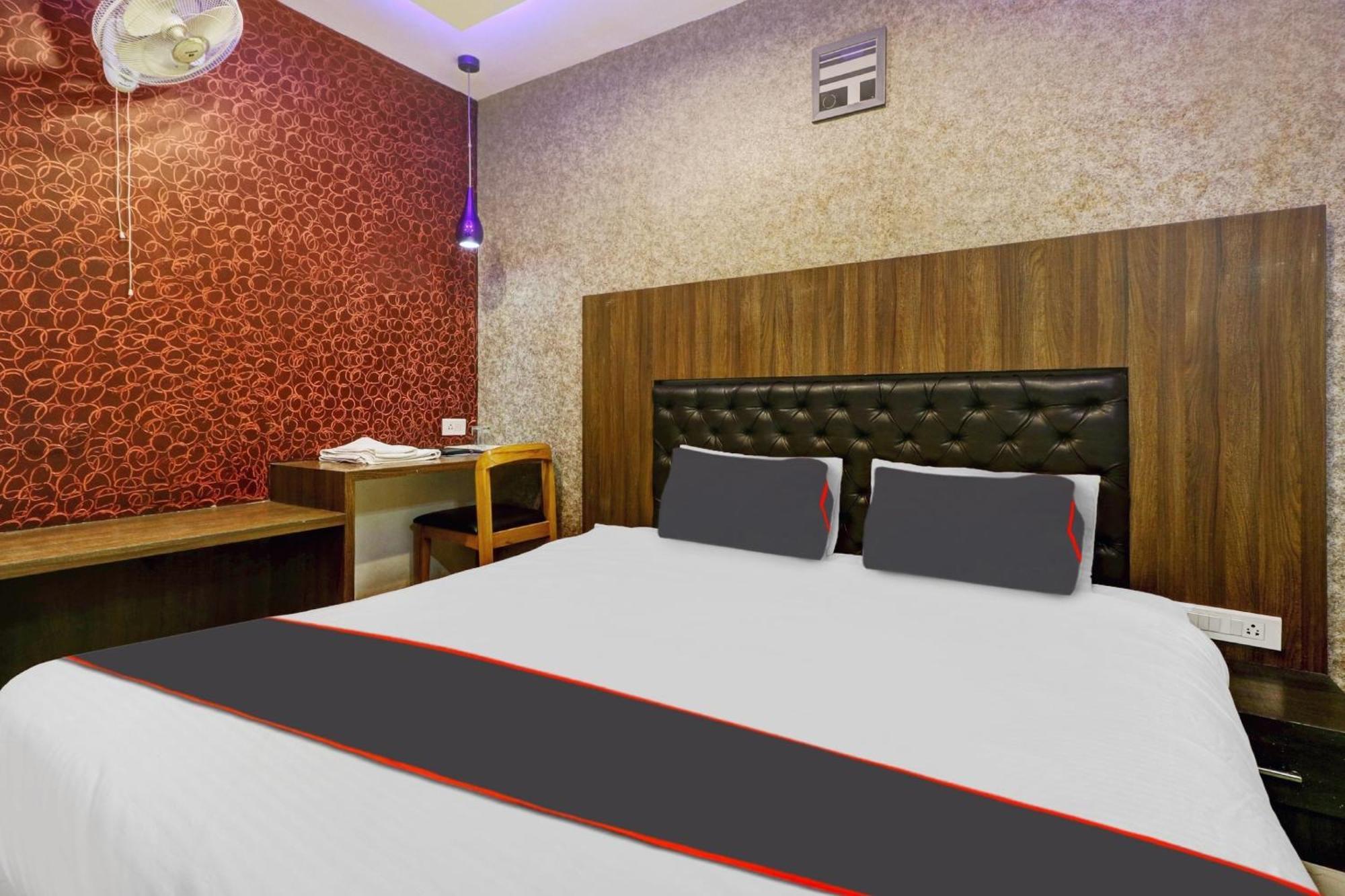 Super Collection O Manasi Residency Hotel Бангалор Екстериор снимка
